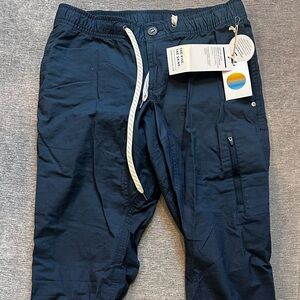 Vuori Blue Cargo Pants with Elastic Waistband and Relaxed Fit